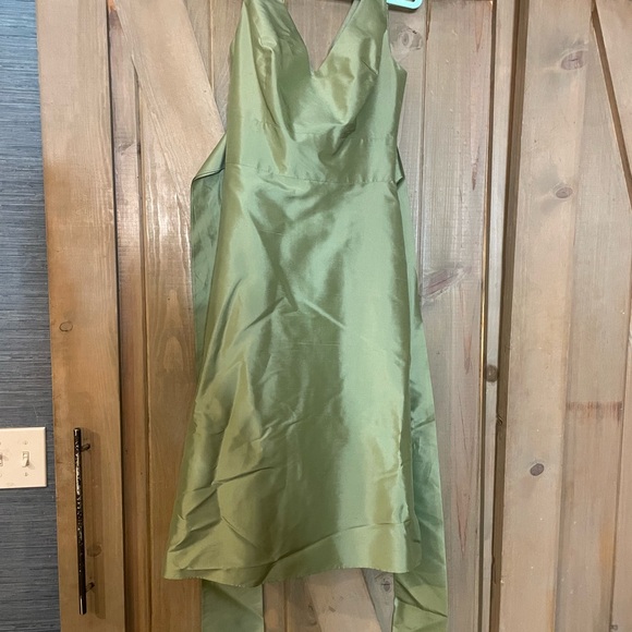 Ann Taylor 100% Silk Sage Green Cocktail Dress Size 4 Bridesmaid Prom - Picture 6 of 9
